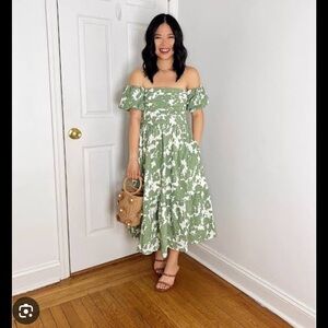A&F Emerson Off-Shoulder midi Dress
